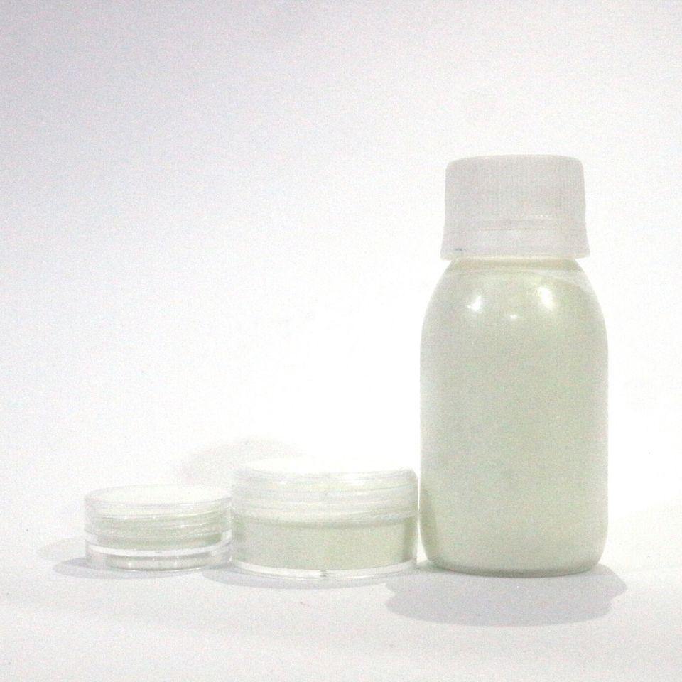 glow in the dark pigment - lil Shizz